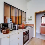Cozy Flat With Jacuzzi - 2Bdr